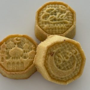 Eid Maamoul Made to Order, with Pistachio, Walnuts, or Dates. 2 Dozens