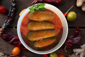 Koussa, stuffed zucchini