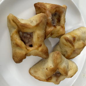 Mozzarella, Akawi Cheese, and Sujuk Pies – 1 Dozen