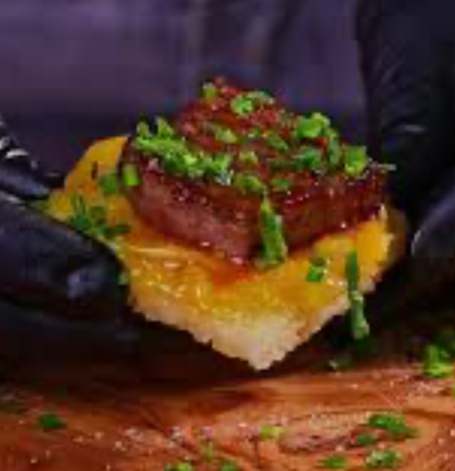 Crispy Rice Bites with Sliced Beef and Asian Sauce