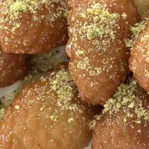 Maakaroon a Sweet Treat Crisp on the Outside, Tender Inside